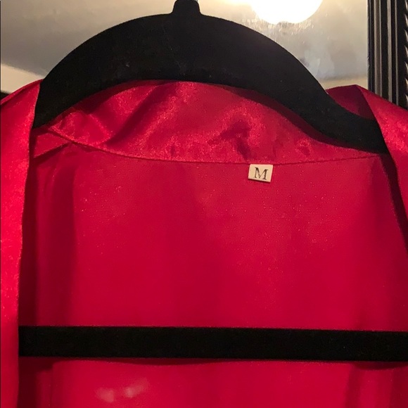 Red Satin Robe ♥️ - Picture 3 of 3